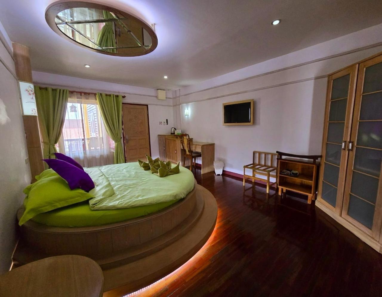 Olivier Boutique Hotel Чиангмай Екстериор снимка